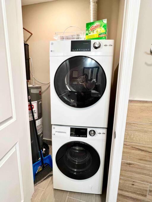 Apartamento 402 Stylish Luxe At Center Self Check-in *