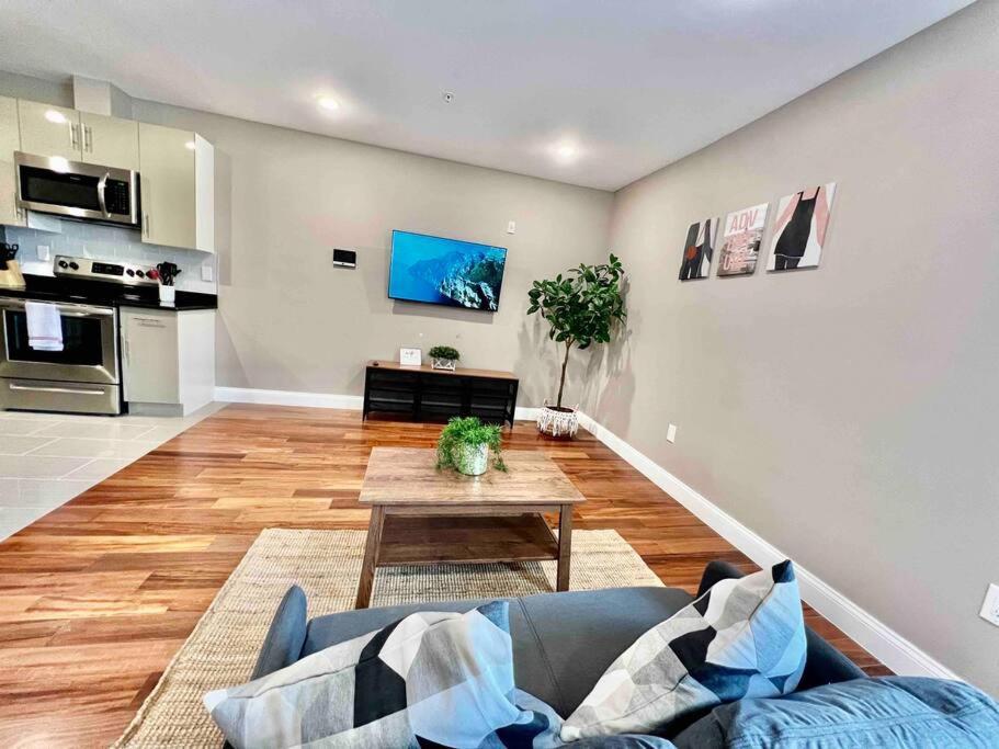 Apartamento 402 Stylish Luxe At Center Self Check-in *