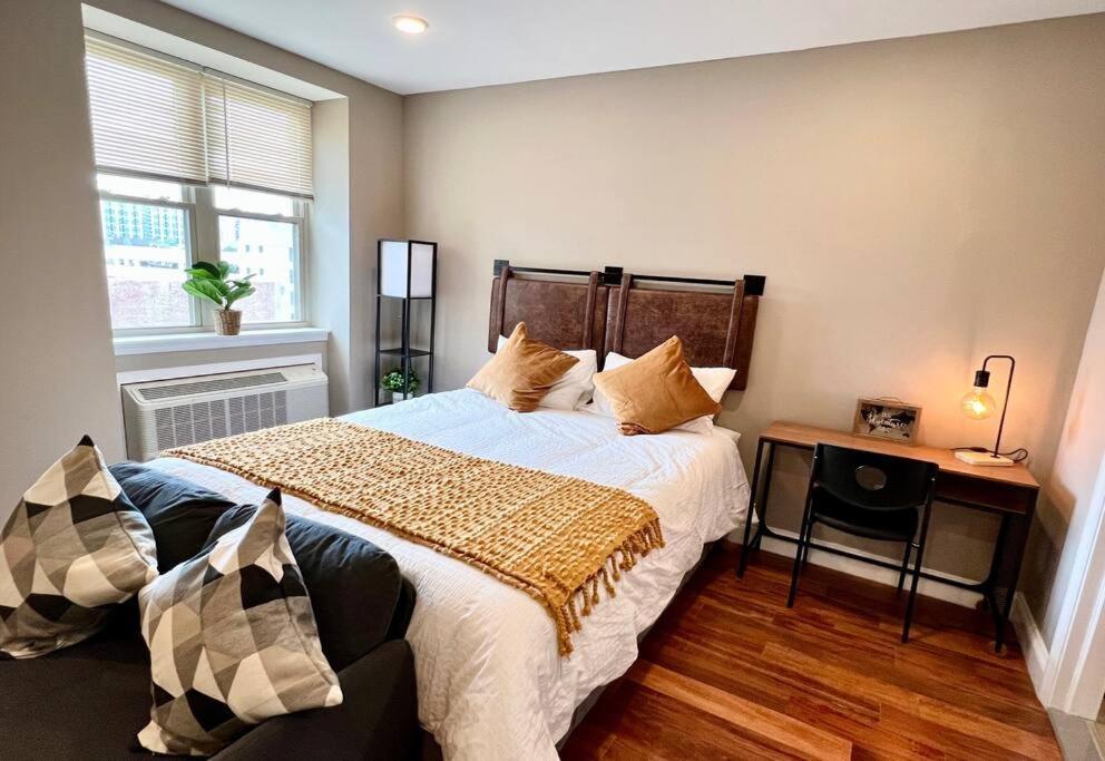 Apartamento 402 Stylish Luxe At Center Self Check-in *