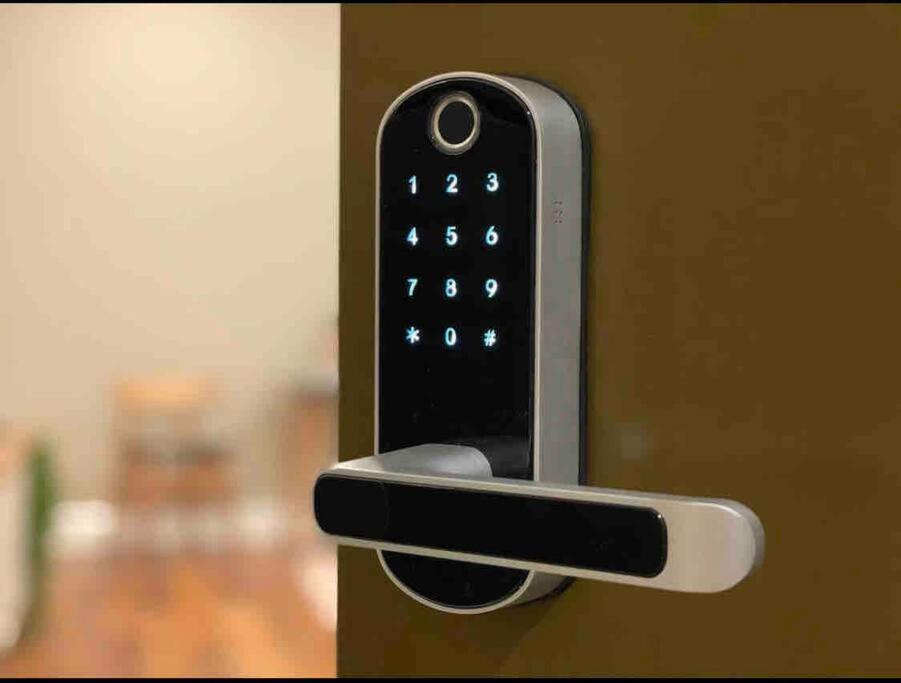 402 Stylish Luxe At Center Self Check-in Apartamento *