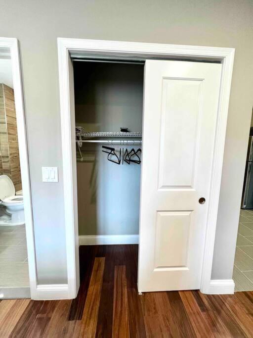 Apartamento 402 Stylish Luxe At Center Self Check-in *